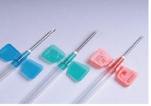 Kim luồn động tĩnh mạch dùng cho chạy thận nhân tạo (Kim AVF dùng trong lọc máu thận nhân tạo)  Hãng: HOSPITECH  Xuất xứ: Malaysia